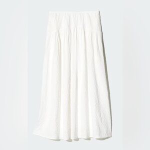 Uniqlo White Seersucker Maxi A-Line Skirt